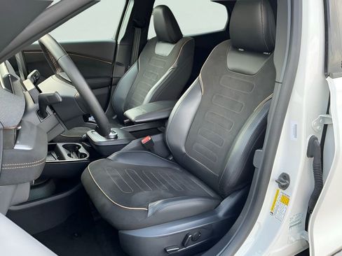 Used 2023 Ford Mustang Mach-E GT image 31