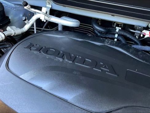 Used 2022 Honda Pilot Sport image 34
