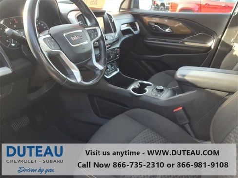 Used 2021 GMC Terrain SLE w/ Driver Convenience Package image 14