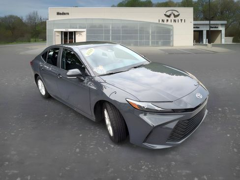 Used 2026 Toyota Camry LE FWD image 2