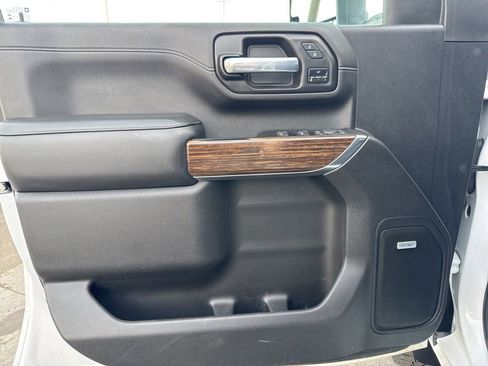 Used 2023 Chevrolet Silverado 3500 High Country w/ Z71 Off-Road Package image 15