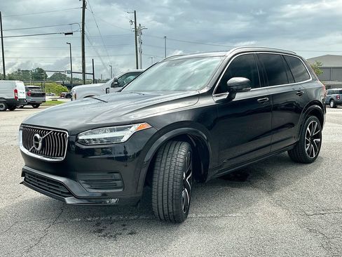 Used 2022 Volvo XC90 T6 Momentum w/ Advanced Package AWD/4WD image 1