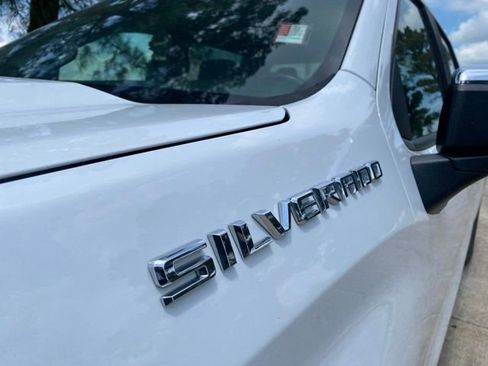 Used 2019 Chevrolet Silverado 1500 LT w/ Remote Start Package AWD/4WD image 5