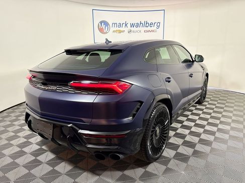 Used 2025 Lamborghini Urus SE AWD/4WD image 5