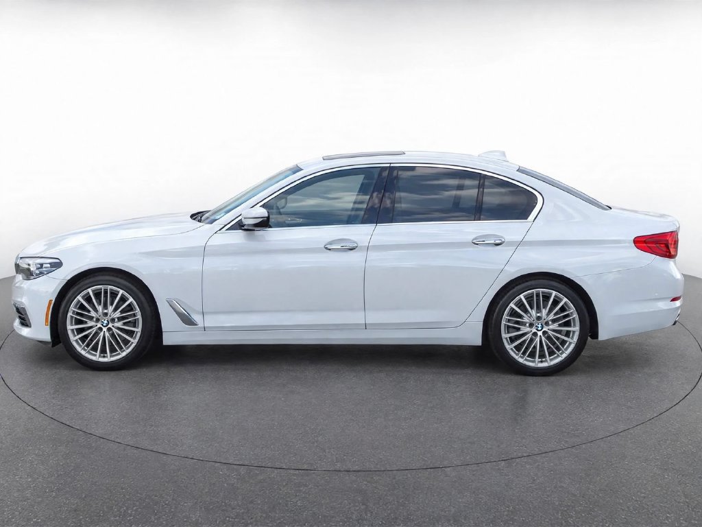 Used 2018 BMW 530i xDrive AWD/4WD image 7