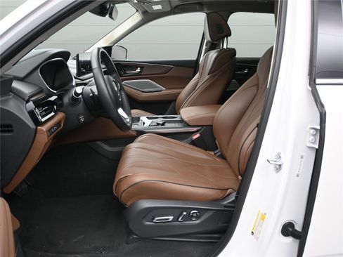 New 2026 Acura MDX SH-AWD w/ Advance Package image 7