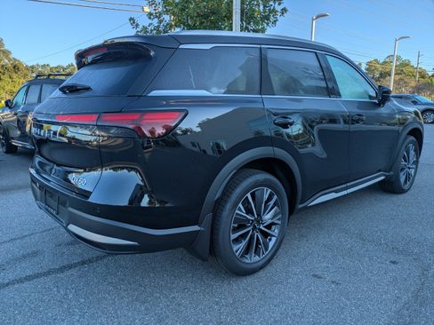 New 2026 INFINITI QX60 Luxe w/ Cargo Package image 4