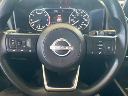 Used 2023 Nissan Rogue S AWD/4WD image 53