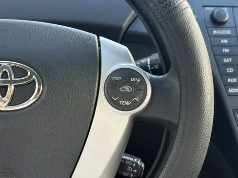 Used 2011 Toyota Prius Three w/ Navigation Pkg FWD image 11