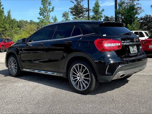 Used 2018 Mercedes-Benz GLA 250 image 3