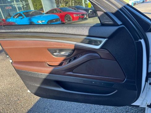 Used 2016 BMW 535i Sedan image 13