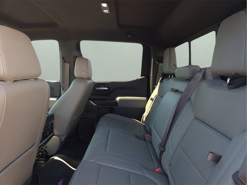 Used 2020 GMC Sierra 1500 SLT image 15