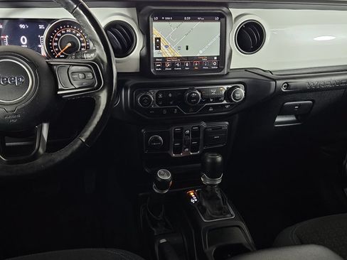 Used 2021 Jeep Wrangler Unlimited Sport AWD/4WD image 9