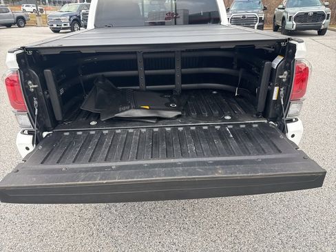 Used 2019 Toyota Tacoma TRD Pro image 17