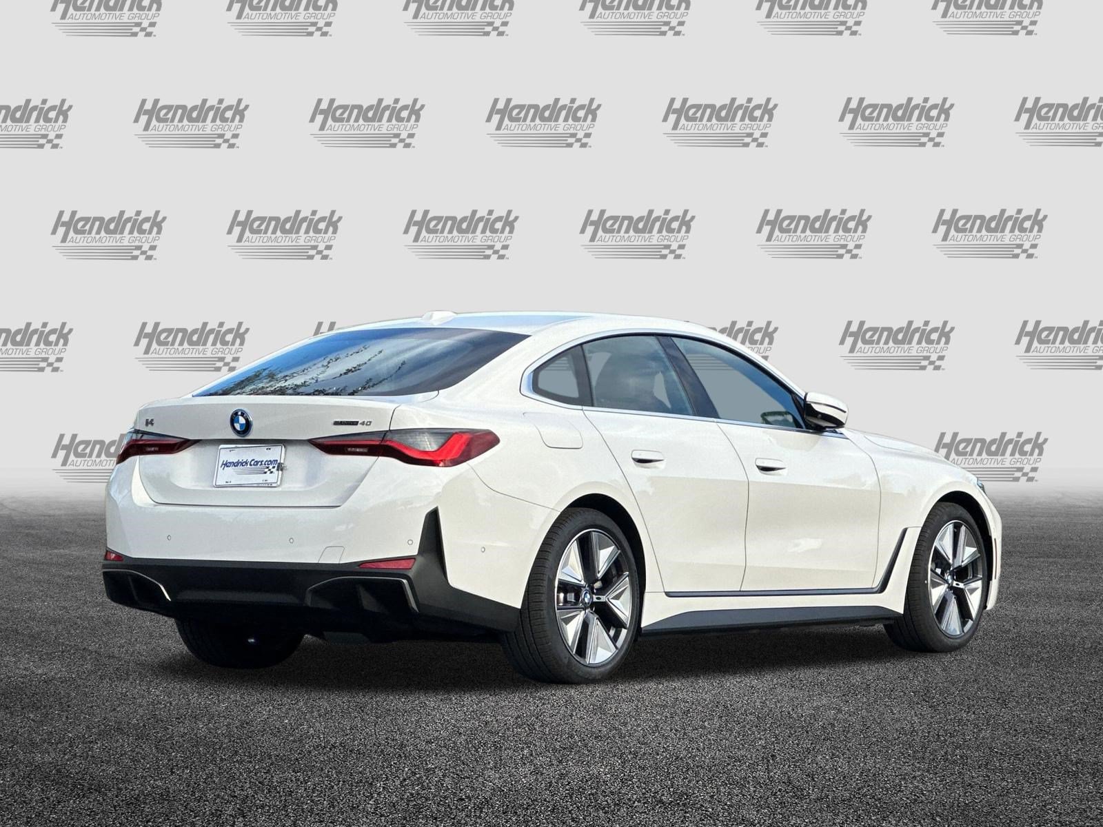 Used 2025 BMW i4 eDrive40 w/ Premium Package RWD image 5