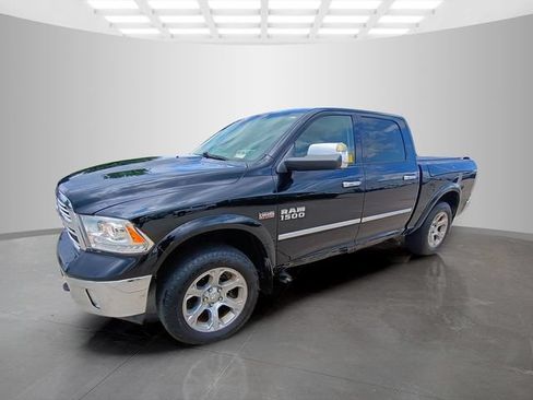 Used 2013 RAM 1500 Laramie w/ Convenience Group AWD/4WD image 4