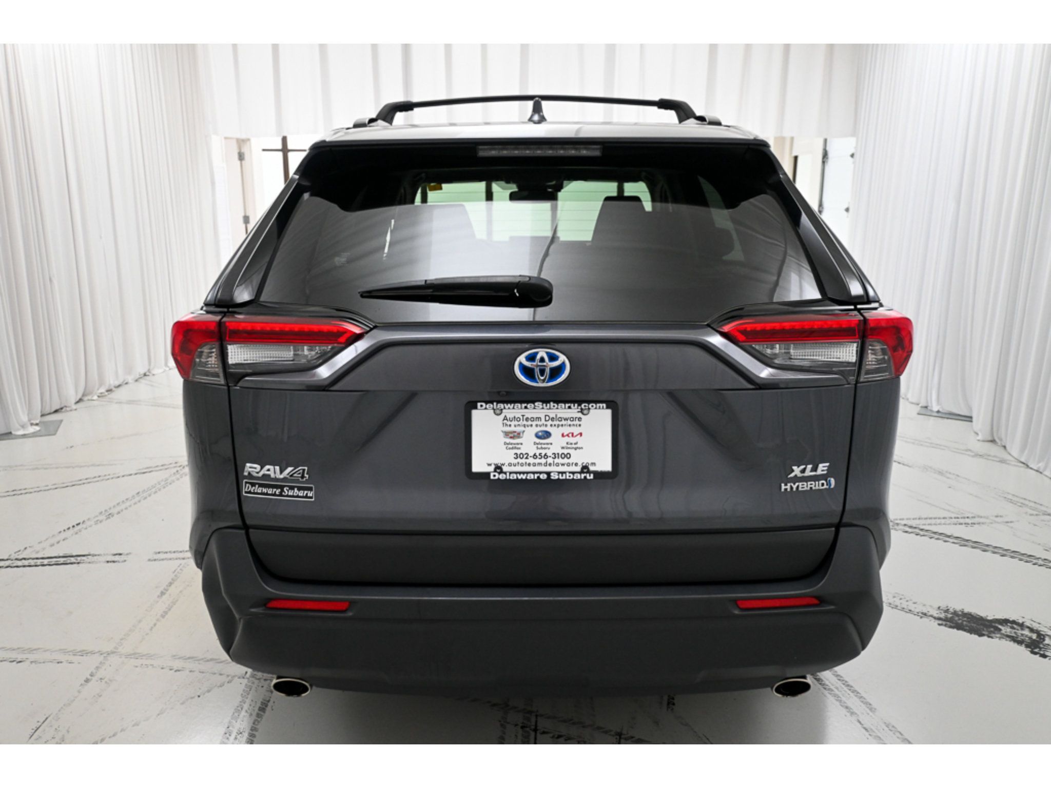 Used 2023 Toyota RAV4 XLE w/ Convenience Package AWD/4WD image 6