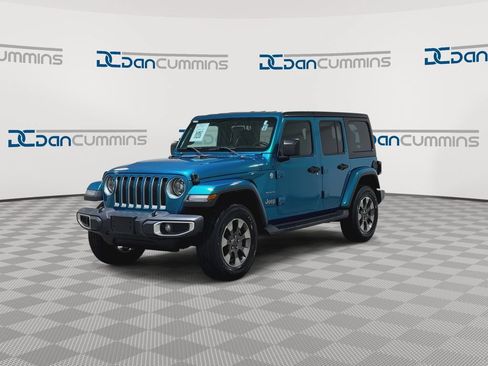 Used 2020 Jeep Wrangler Unlimited Sahara w/ Dual Top Group AWD/4WD image 5
