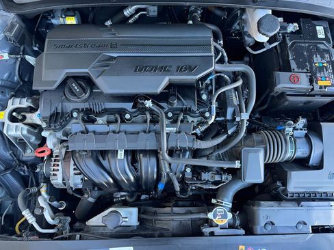 Certified 2024 Hyundai Elantra SEL image 10