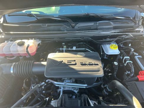Used 2025 RAM 1500 Big Horn image 13