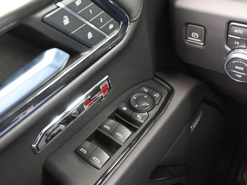 Used 2022 GMC Sierra 1500 AT4 w/ AT4 Premium Package image 24