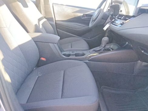 Used 2023 Toyota Corolla LE image 30