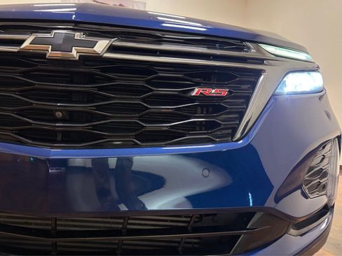 Used 2022 Chevrolet Equinox RS w/ Infotainment Package FWD image 47