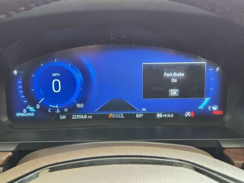 Used 2023 Ford Explorer King Ranch w/ Technology Package RWD image 24