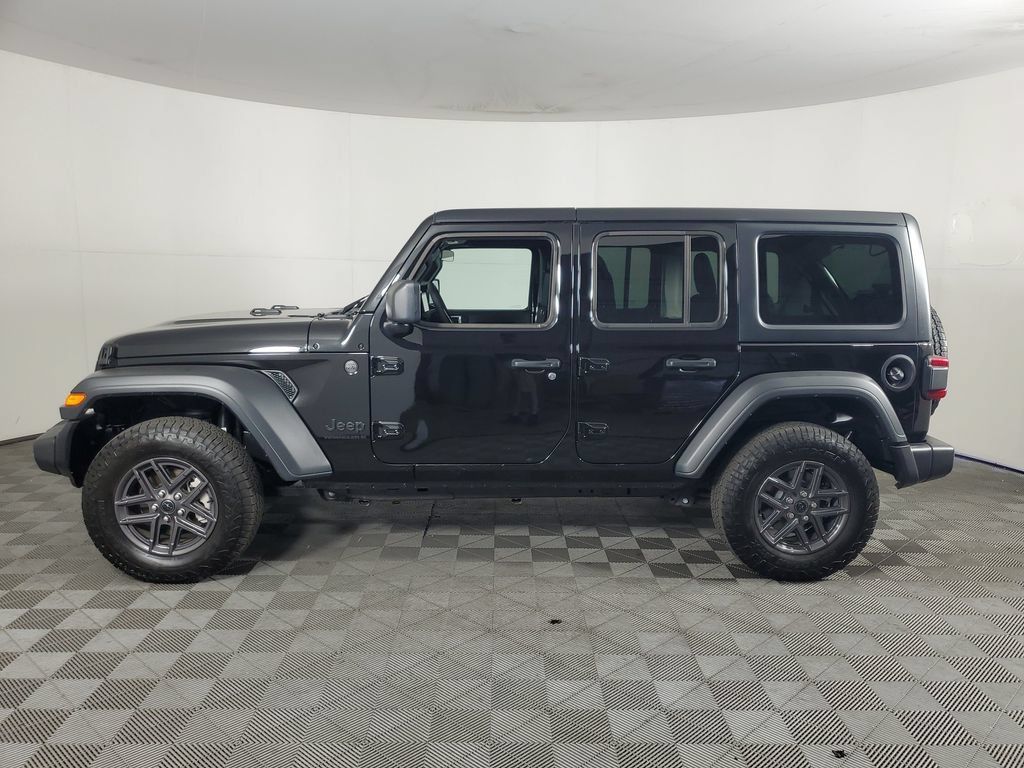 Used 2026 Jeep Wrangler Unlimited Sport AWD/4WD image 7