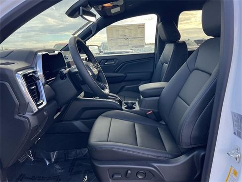 New 2026 GMC Canyon Elevation w/ Convenience Package image 23