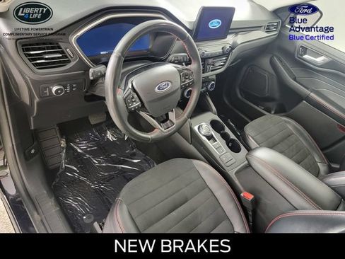 Certified 2022 Ford Escape SEL w/ SEL Stealth AWD Package image 12