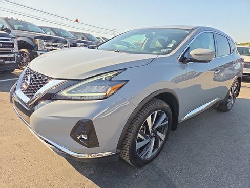 Used 2022 Nissan Murano SL w/ SL Moonroof Package image 2