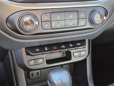 Certified 2022 Chevrolet Colorado Z71 image 22