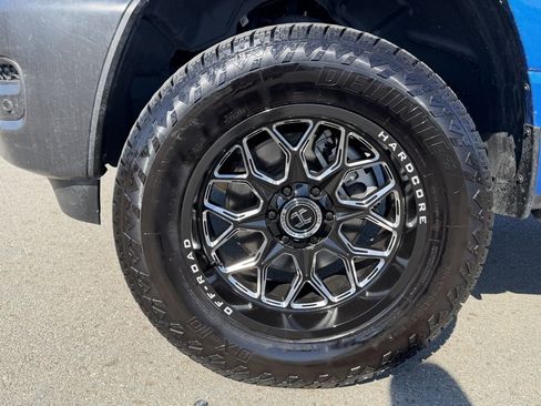 Used 2025 RAM 1500 Tradesman image 10