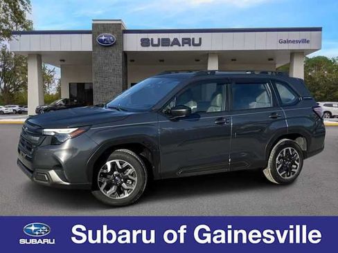 Used 2025 Subaru Forester AWD/4WD image 1