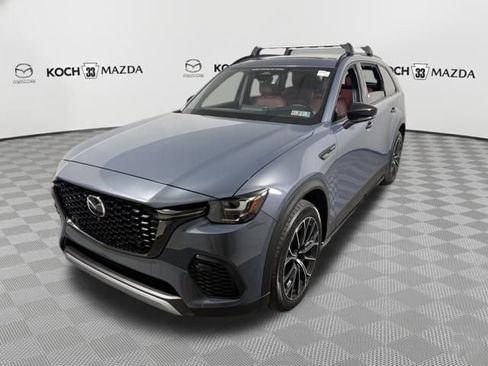 Certified 2025 MAZDA CX-70 Plug-In Hybrid w/ Premium Plus image 3