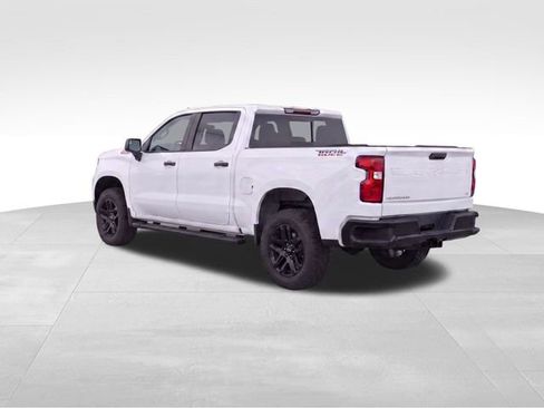 Used 2025 Chevrolet Silverado 1500 LT Trail Boss w/ LT Trail Boss Premium Package AWD/4WD image 7
