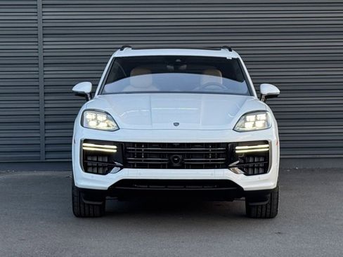 New 2026 Porsche Cayenne Turbo image 10