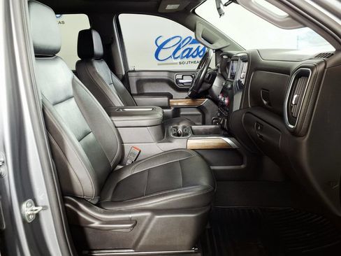 Used 2022 Chevrolet Silverado 1500 RST w/ Convenience Package II RWD image 11