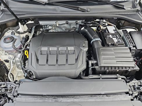 Certified 2025 Audi Q3 2.0T Premium w/ Convenience Package image 36