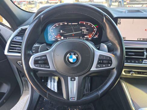 Used 2021 BMW X6 M50i w/ Executive Package image 27