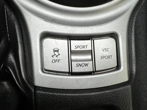 Used 2014 Scion FR-S RWD image 13