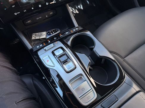 Used 2023 Hyundai Tucson Limited image 23