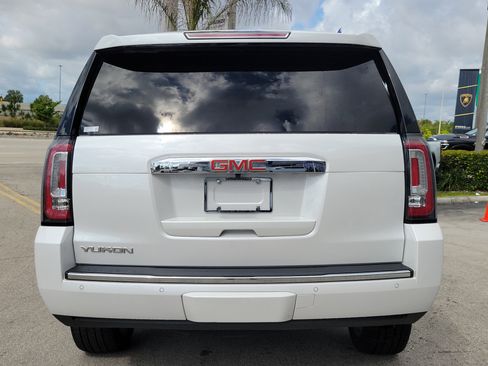 Used 2020 GMC Yukon Denali w/ Denali Ultimate Package AWD/4WD image 6
