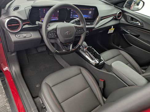 New 2026 Chevrolet Trax RS w/ Driver Confidence Package FWD image 2