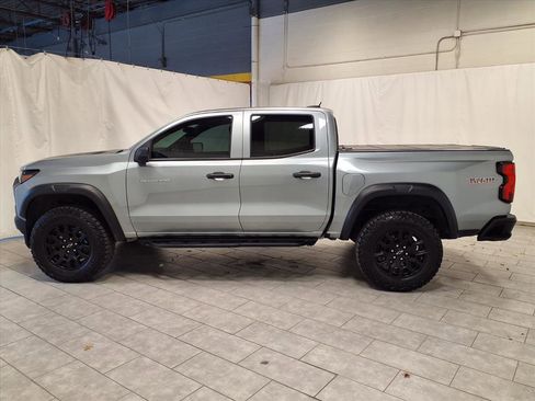 Used 2023 Chevrolet Colorado Trail Boss image 6