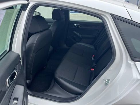 Used 2025 Honda Civic Sport image 26