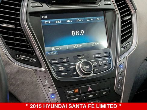 Used 2015 Hyundai Santa Fe Limited w/ Option Group 04 AWD/4WD image 23