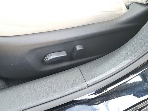 Certified 2025 Nissan Altima 2.5 SV FWD image 25