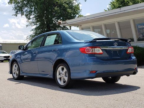 Used 2012 Toyota Corolla S w/ Preferred Accessory Pkg FWD image 3